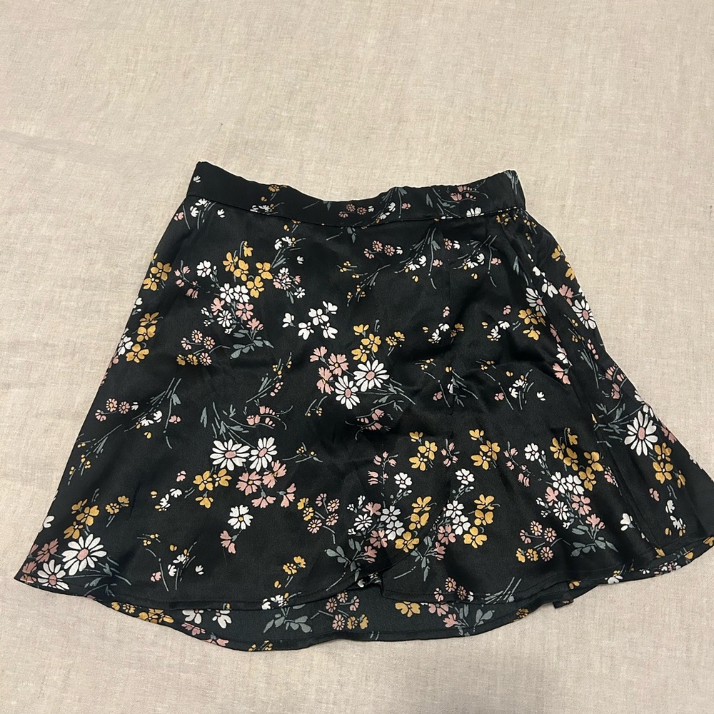 Abercrombie Kids Girls Floral Black Skort